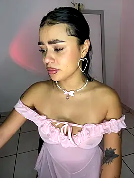 Snapshot of meli_ortiz_ chatting on September 25, 3:49 pm meli ortiz  online show from September 25, 3:49 pm