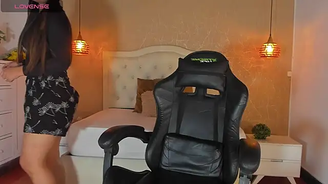 Snapshot of Hadley_ chatting on September 23, 3:09 am Hadley online show from September 23, 3:09 am