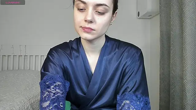 Hustle Babyy online show from September 17, 6:42 pm