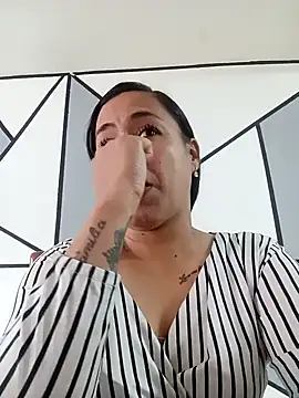 Snapshot of kamila_lovee chatting on March 5, 3:40 pm kamila lovee online show from March 5, 3:40 pm