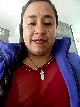 Snapshot of kamila_lovee chatting on September 30, 5:51 pm kamila lovee online show from September 30, 5:51 pm