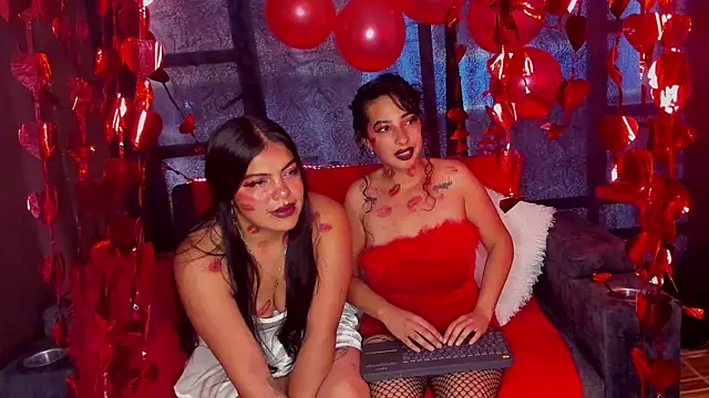 SOPHI WOLFF online show from February 14, 8:26 pm