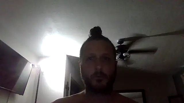 Snapshot of kingocala0830 chatting on July 15, 11:43 pm kingocala0830 online show from July 15, 11:43 pm