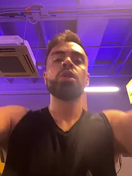 Snapshot of hornytwins15 chatting on March 5, 9:04 pm hornytwins15 online show from March 5, 9:04 pm