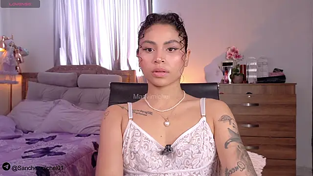 Marivimichel1 online show from October 21, 7:14 pm