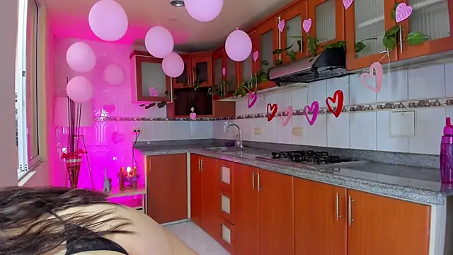 Snapshot of Nalia_adams chatting on February 17, 7:21 pm Nalia adams online show from February 17, 7:21 pm