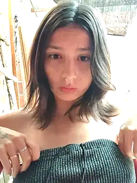 Maiden-Hot online show from November 2, 1:02 pm