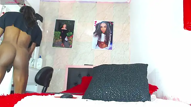 k stormi  online show from April 23, 4:53 pm