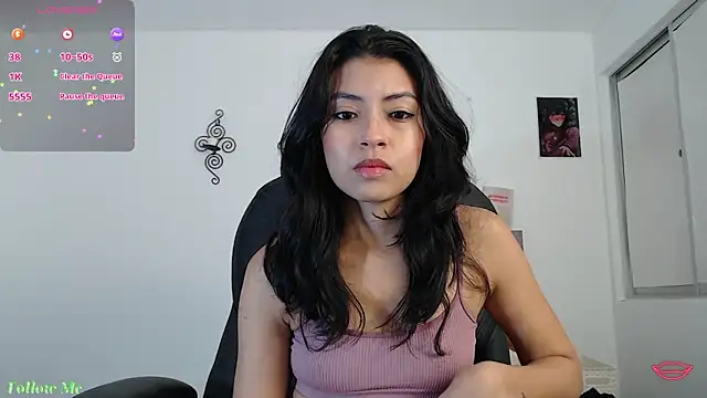 ellajonz online show from May 31, 5:26 am