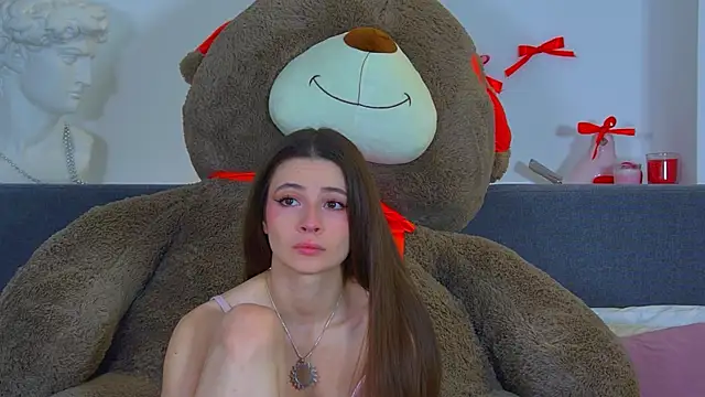 AmeliaFlares online show from November 4, 6:18 pm