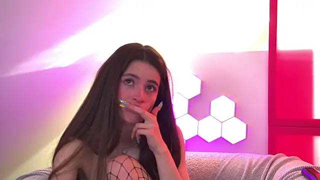 AmeliaFlares online show from April 12, 6:29 am