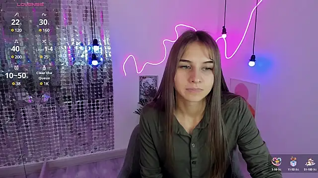 CharmBianca online show from February 16, 2:32 pm