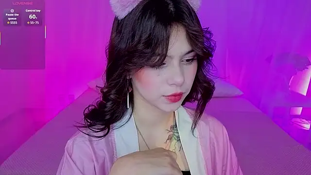 Snapshot of Hotary_Yuko chatting on November 28, 3:20 am Hotary Yuko online show from November 28, 3:20 am