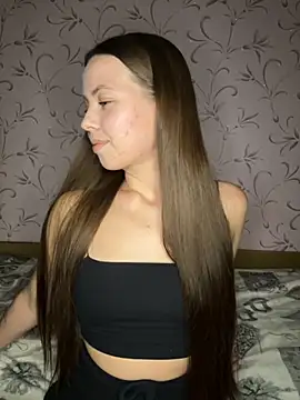 Arielle Swan online show from October 28, 3:47 pm