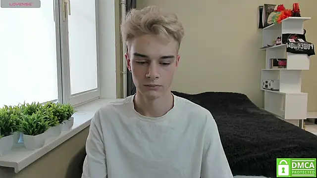 avegothy- online show from March 11, 10:07 am