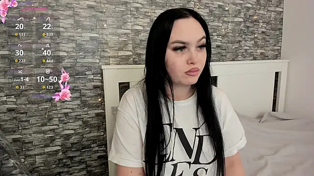 KairraPotts online show from April 21, 8:44 pm