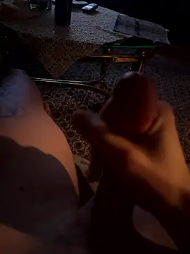 Snapshot of Yankees- chatting on January 12, 10:59 pm Yankees- online show from January 12, 10:59 pm