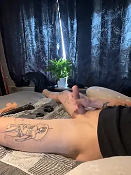 Snapshot of Yankees- chatting on February 1, 12:48 pm Yankees- online show from February 1, 12:48 pm