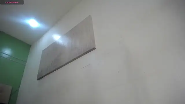 Snapshot of Saipadpuer30 chatting on February 22, 9:45 am Saipadpuer30 online show from February 22, 9:45 am