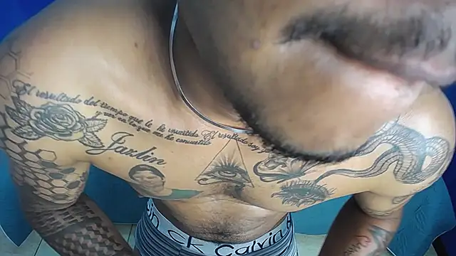 Snapshot of Saipadpuer30 chatting on March 14, 10:38 pm Saipadpuer30 online show from March 14, 10:38 pm