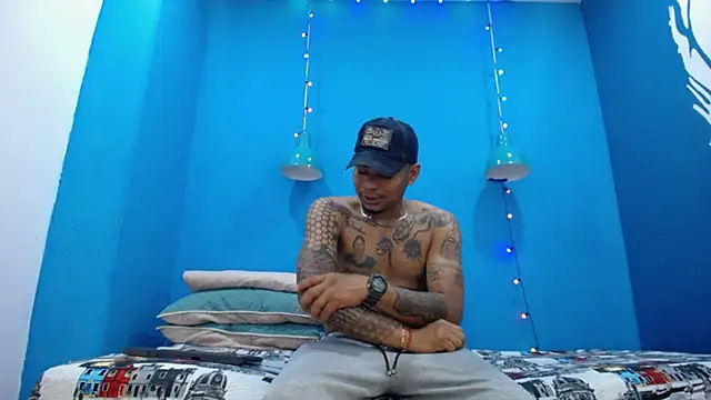 Snapshot of Saipadpuer30 chatting on March 22, 12:46 pm Saipadpuer30 online show from March 22, 12:46 pm