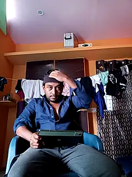 Snapshot of bigcock_thick chatting on November 23, 3:06 am bigcock thick online show from November 23, 3:06 am