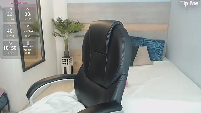 brendathompson  online show from September 24, 3:10 am