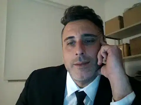 66MA69 online show from March 13, 7:06 pm