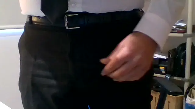 66MA69 online show from November 2, 9:33 am