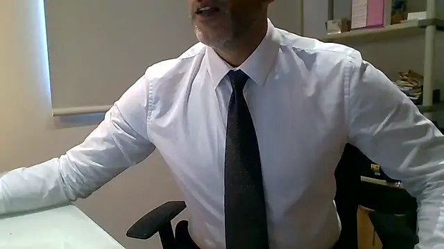 66MA69 online show from April 4, 8:23 am