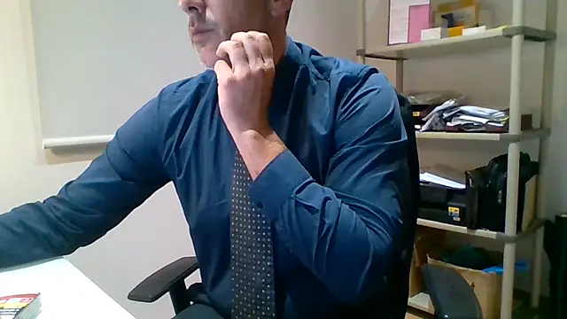 66MA69 online show from April 21, 4:41 am