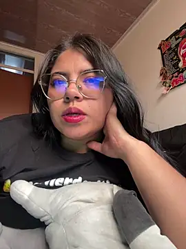 viccky vick online show from February 18, 8:47 pm