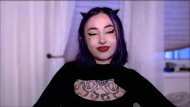 Snapshot of purplewitch chatting on October 11, 12:58 pm purplewitch online show from October 11, 12:58 pm