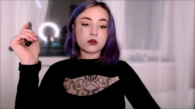 Snapshot of purplewitch chatting on October 21, 8:09 pm purplewitch online show from October 21, 8:09 pm