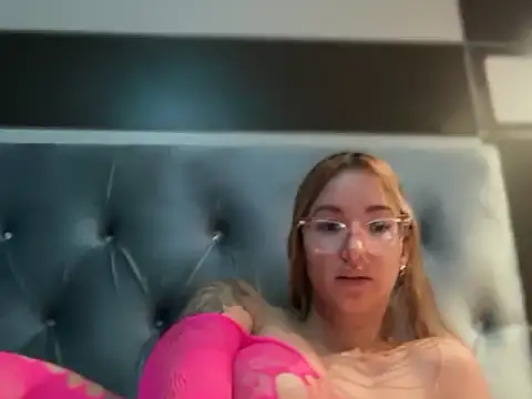 Snapshot of Mermaid-hana chatting on July 11, 3:48 pm Mermaid-hana online show from July 11, 3:48 pm