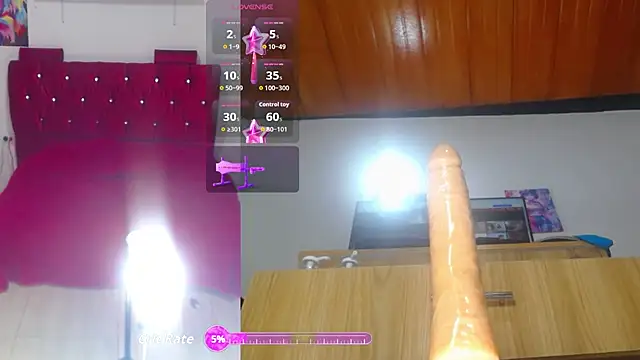 Snapshot of kailyn_funny chatting on November 20, 5:56 pm kailyn funny online show from November 20, 5:56 pm