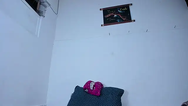 brigitho5 online show from March 18, 2:04 am