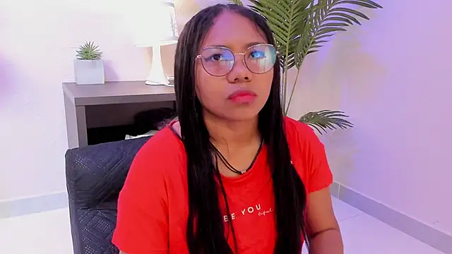 yeikafoxy online show from February 2, 10:57 am