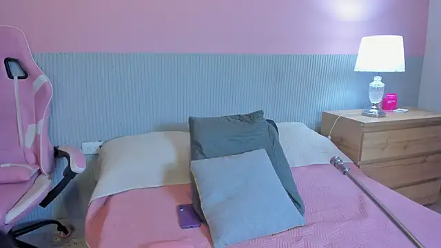 yeikafoxy online show from March 29, 11:32 am