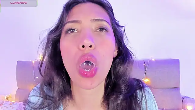 Miss veronicaa2 online show from February 11, 3:18 pm