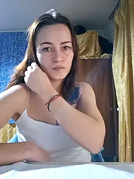 Belladonna253 online show from December 19, 9:00 pm