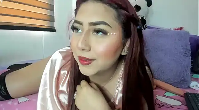 Snapshot of antonella4youu chatting on February 8, 3:53 pm antonella4youu online show from February 8, 3:53 pm