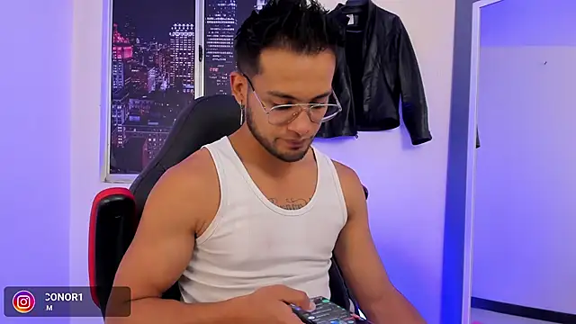 Snapshot of Max_Conor1 chatting on January 29, 7:22 pm Max Conor1 online show from January 29, 7:22 pm