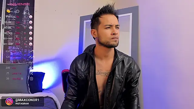 Snapshot of Max_Conor1 chatting on February 11, 12:27 pm Max Conor1 online show from February 11, 12:27 pm