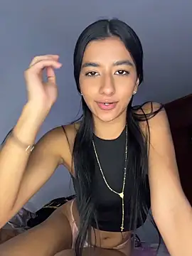 Snapshot of eva_roseee chatting on June 8, 2:56 am eva roseee online show from June 8, 2:56 am