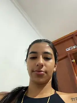 Snapshot of eva_roseee chatting on June 26, 4:39 am eva roseee online show from June 26, 4:39 am