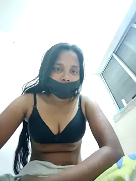 Olivia0879 online show from February 19, 10:12 am