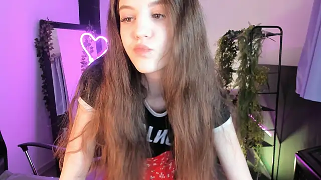 MilaStoyne online show from February 24, 8:03 pm