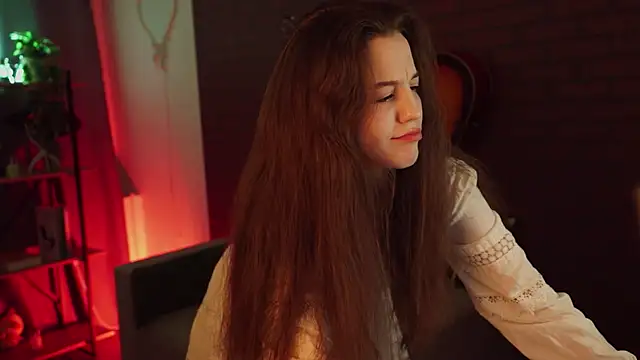 MilaStoyne online show from March 13, 6:05 am