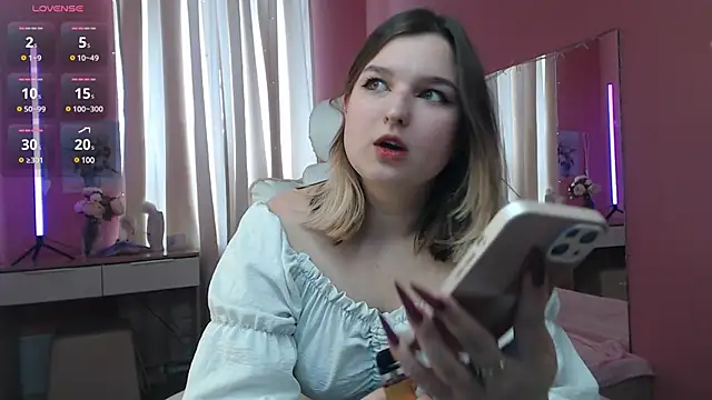 Jenny Smit online show from March 22, 7:57 am